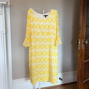 Chris McLaughlin Daisy‎ lace dress. Worn twice.